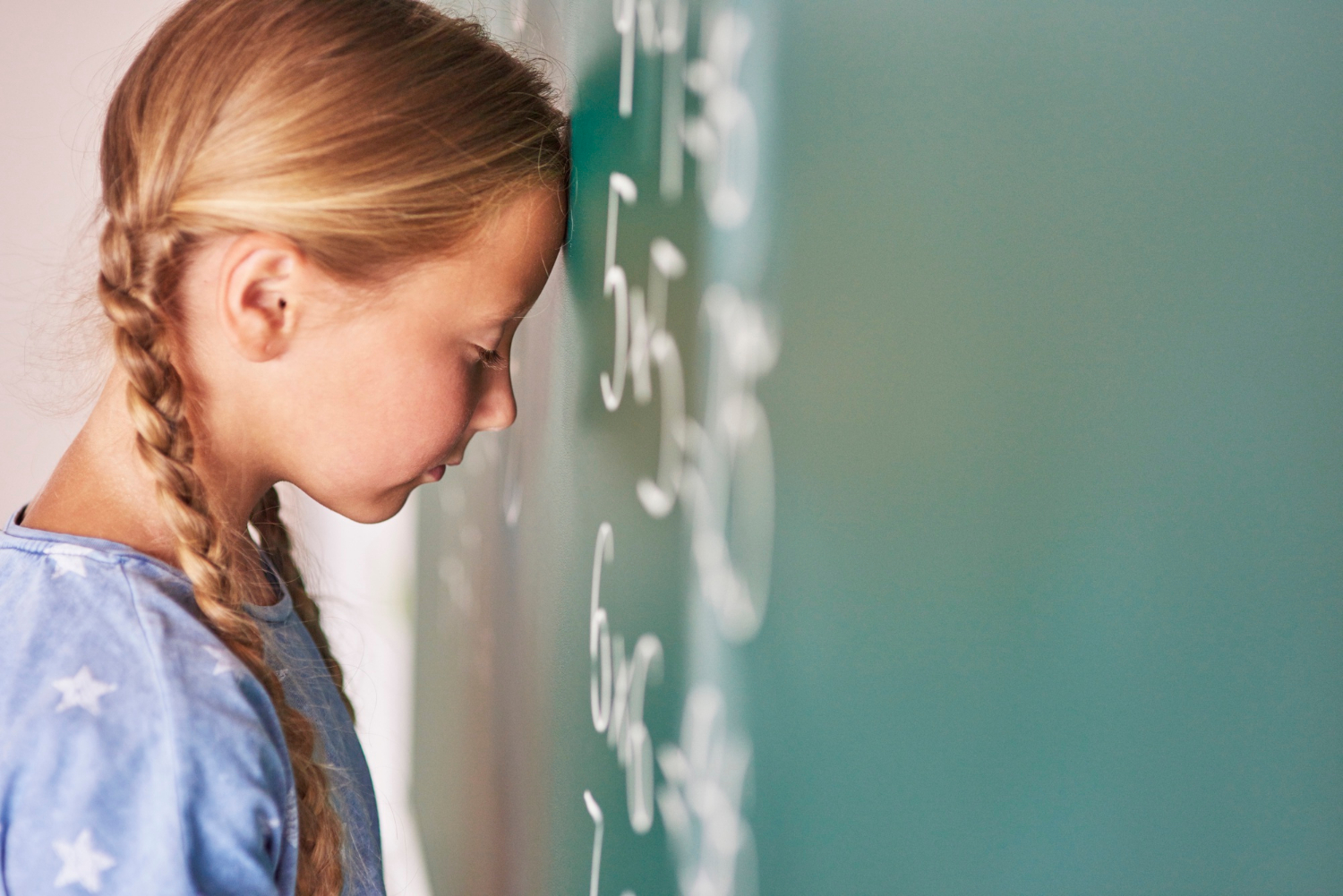 Dificuldade em matemática: o que observar antes de chamar de falta de atenção